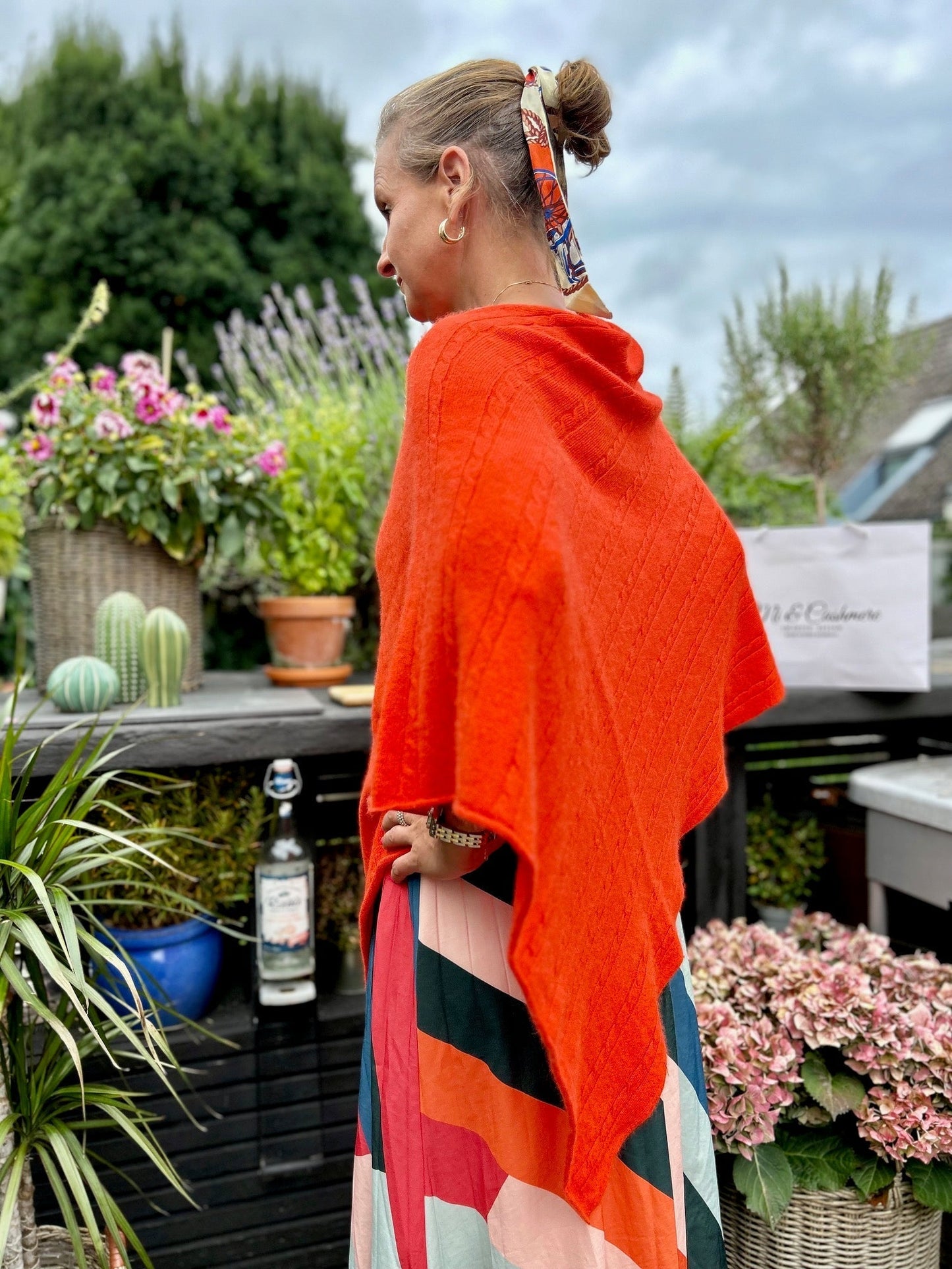 Cashmere Poncho - Kabel Stickad