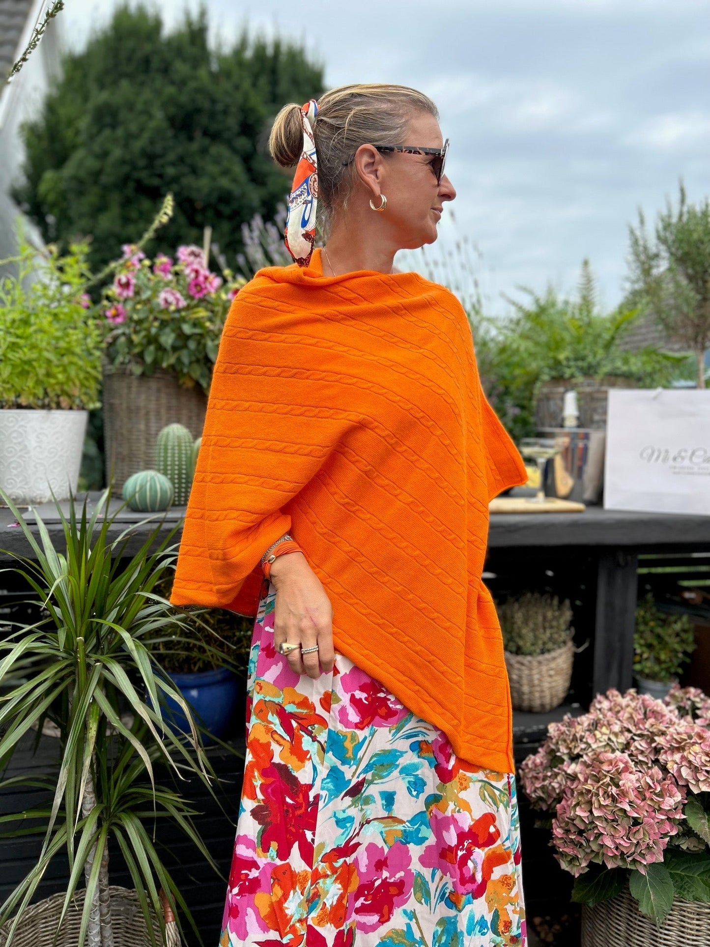 Cashmere Poncho - Kabel Stickad