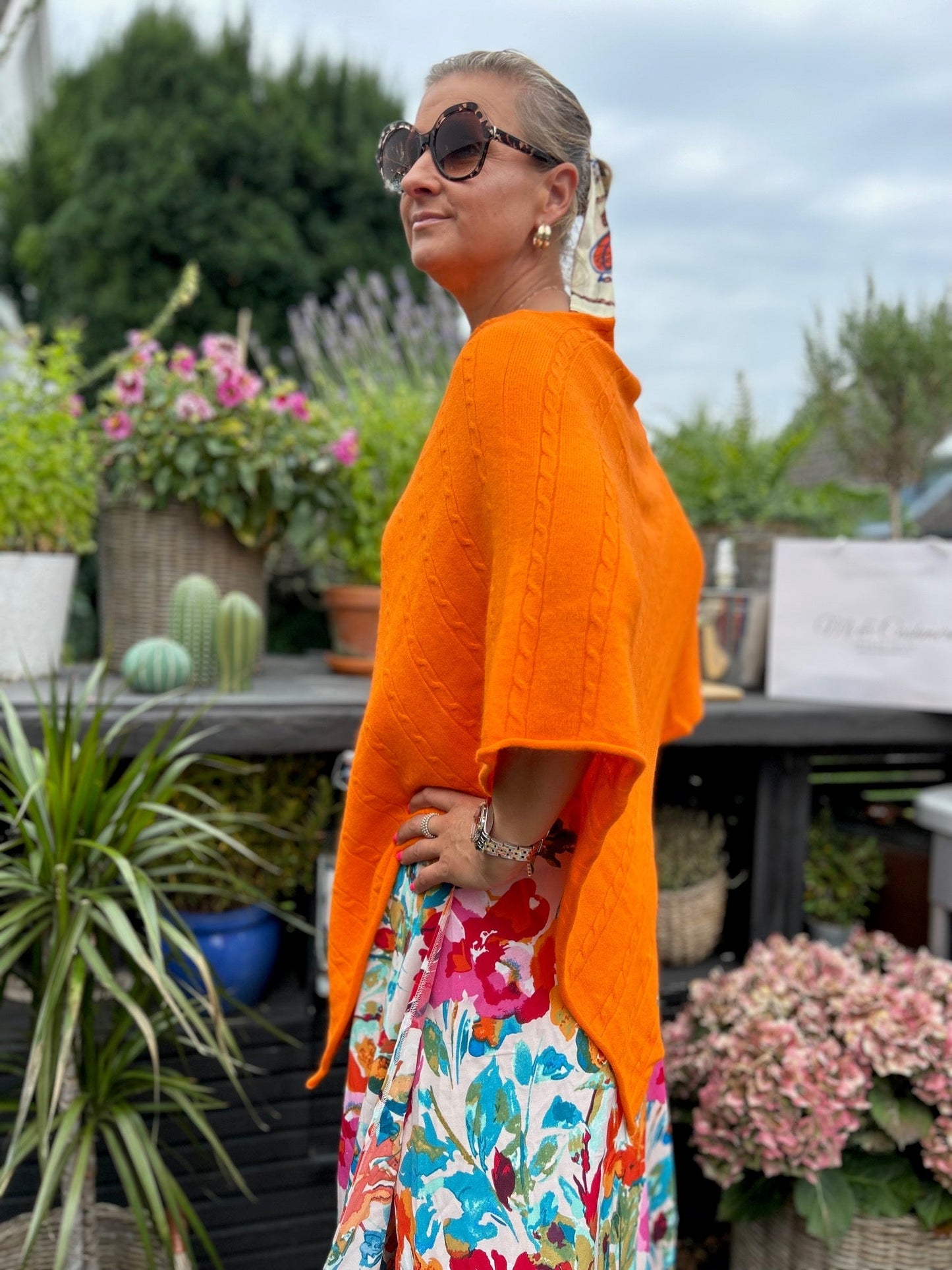 Cashmere Poncho - Kabel Stickad