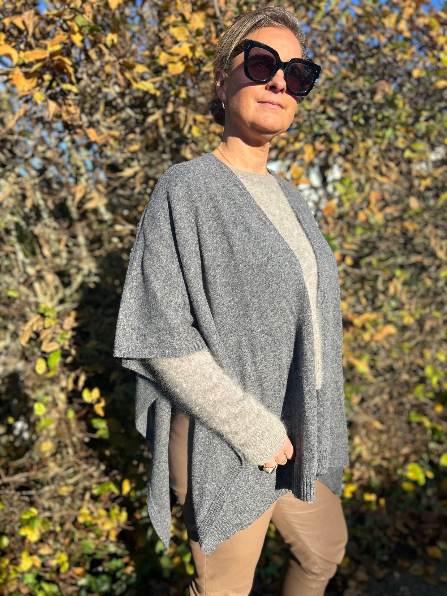 Nina Open Poncho Cashmere