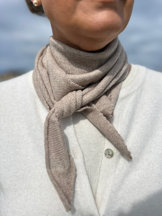 Beige Mini Scarf i 100% Kashmir