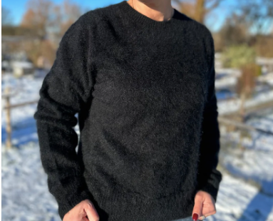 Svart fluffig tröja dam