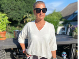 Vit stickad tröja dam