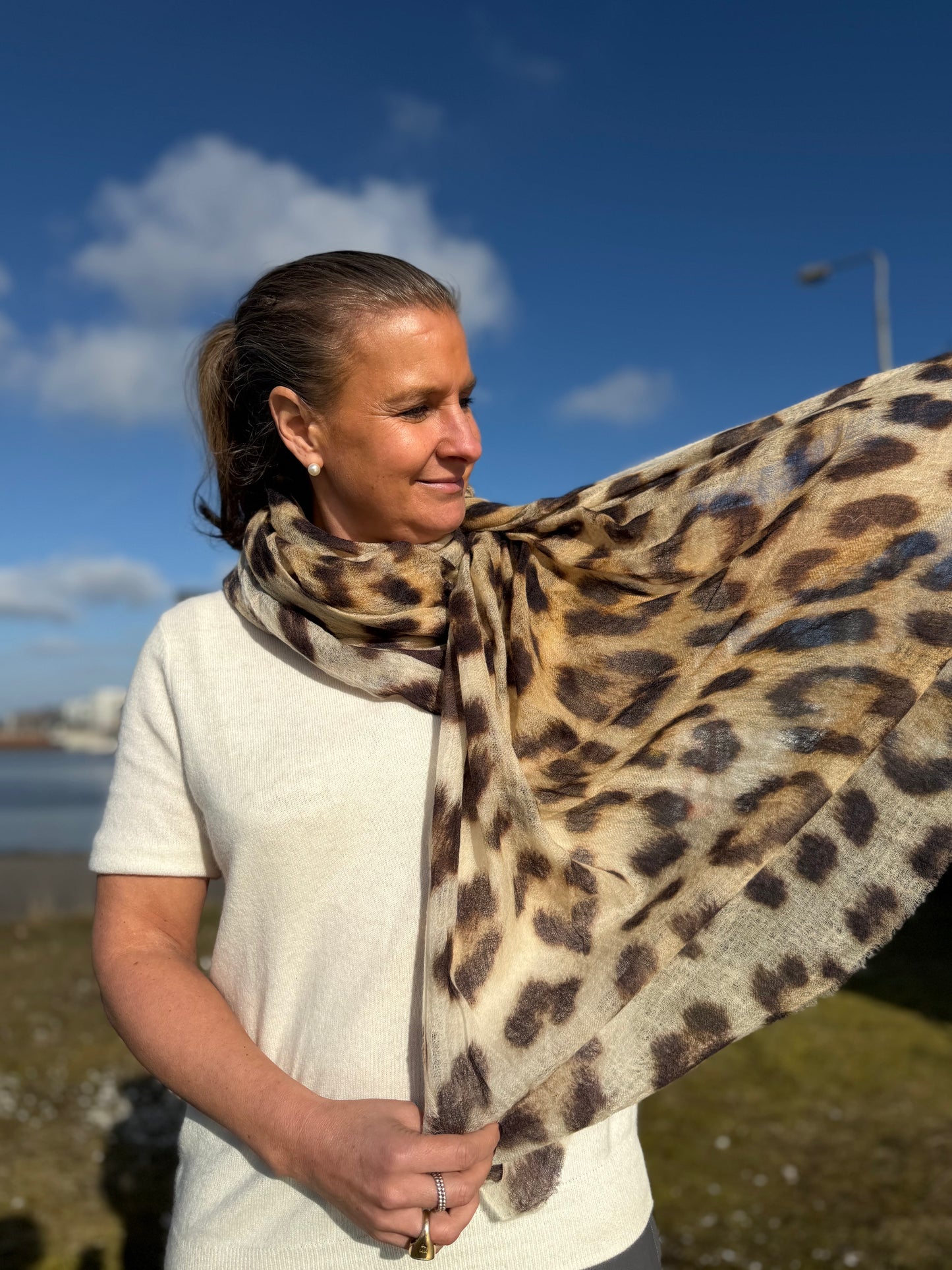 Featherlight Scarf
