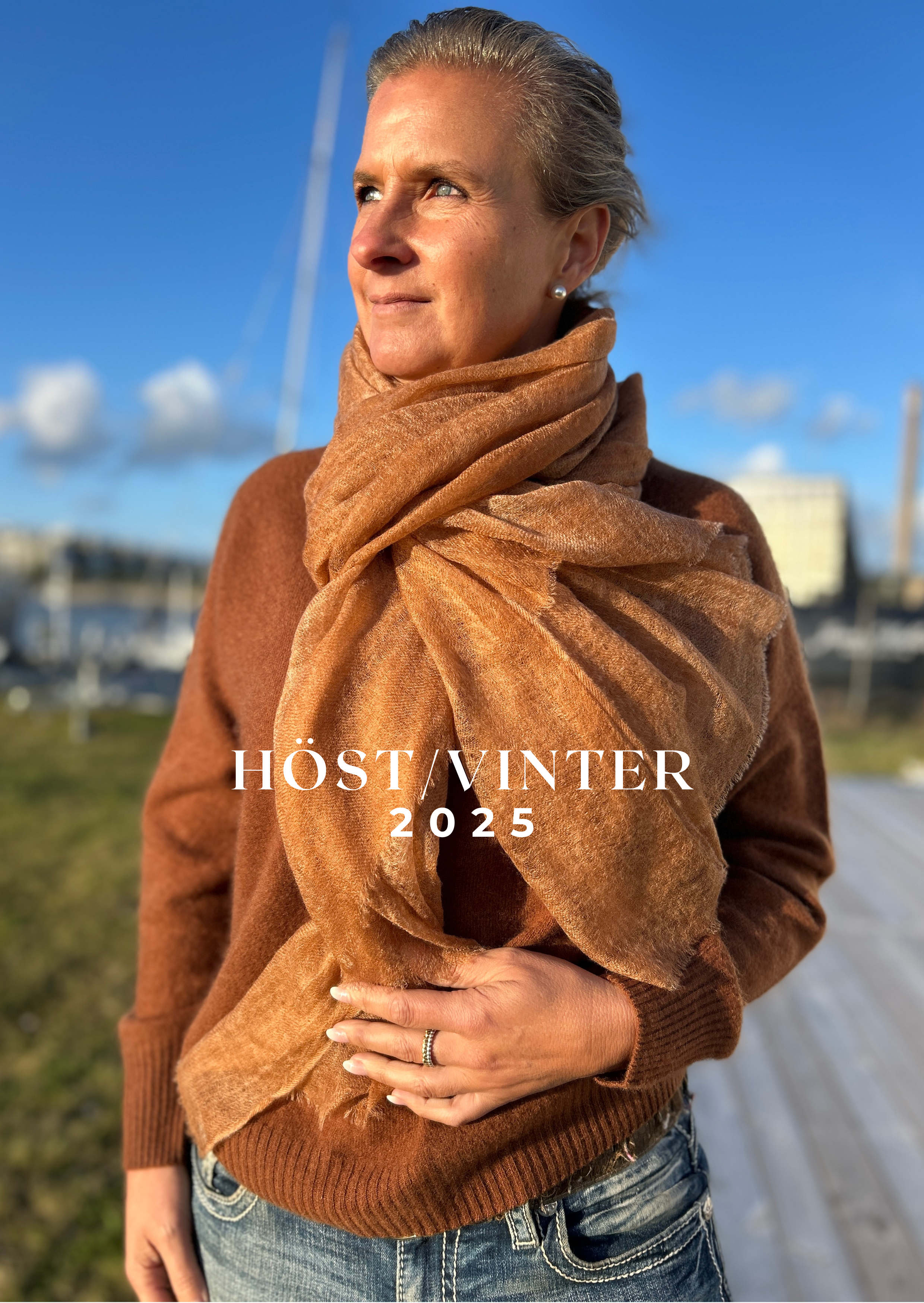 Svensk cashmere för dam i tidlös design