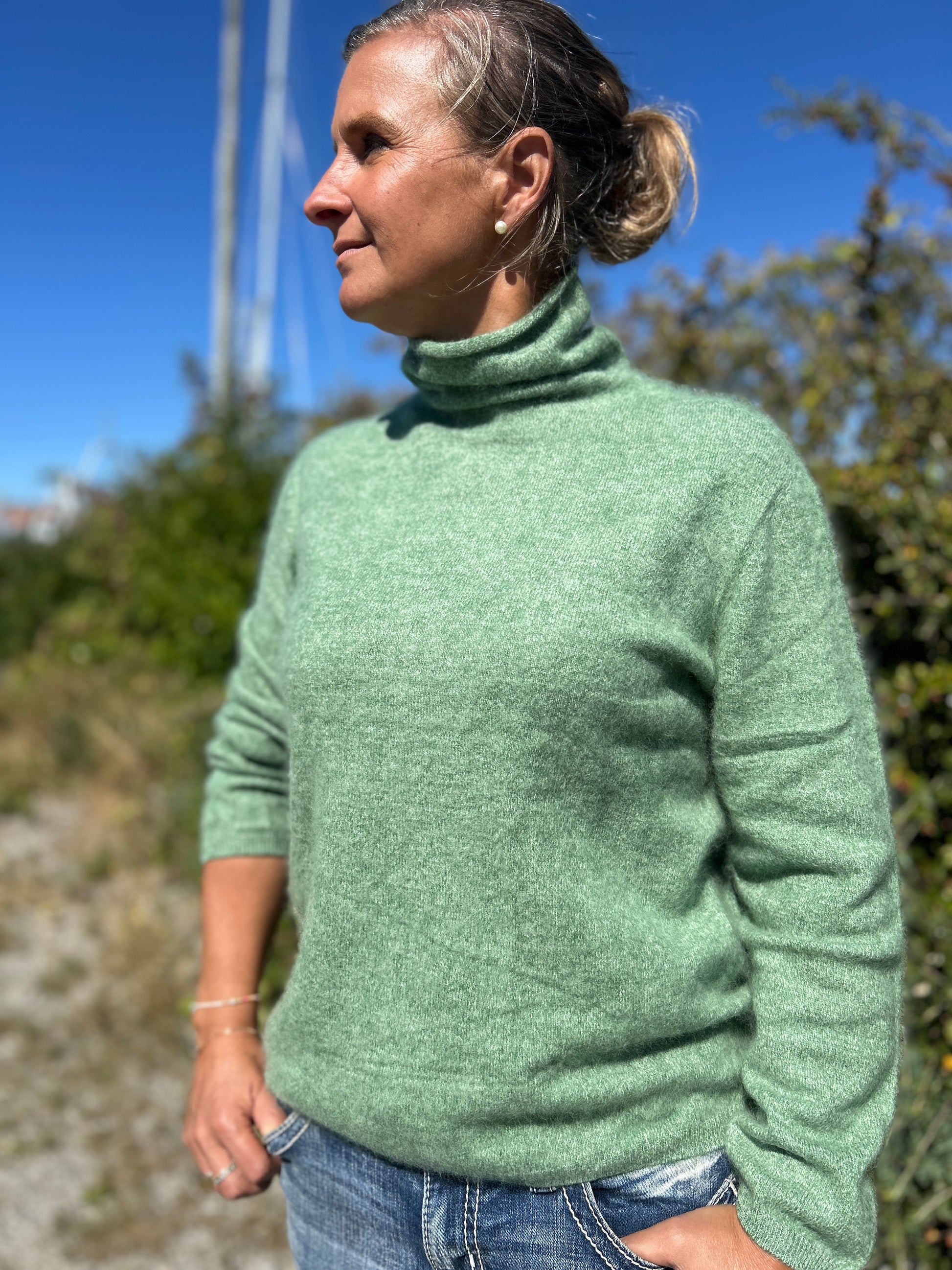 Kashmir polo dam turtleneck i ljusgrön