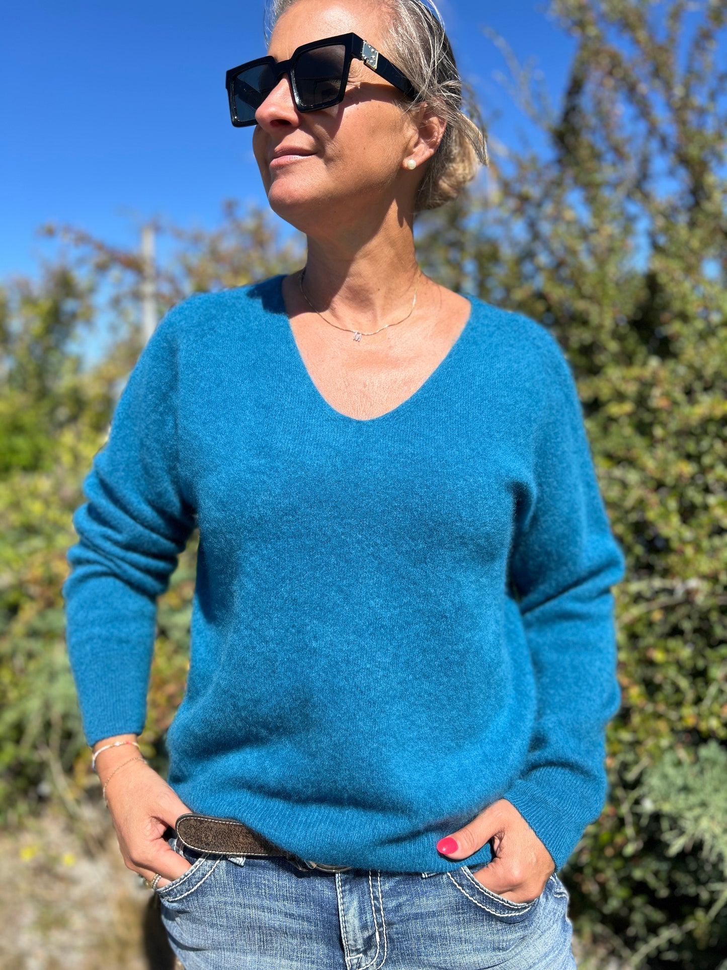 Nyhet! Borstad Kashmirtröja V-Neck - Madeleine