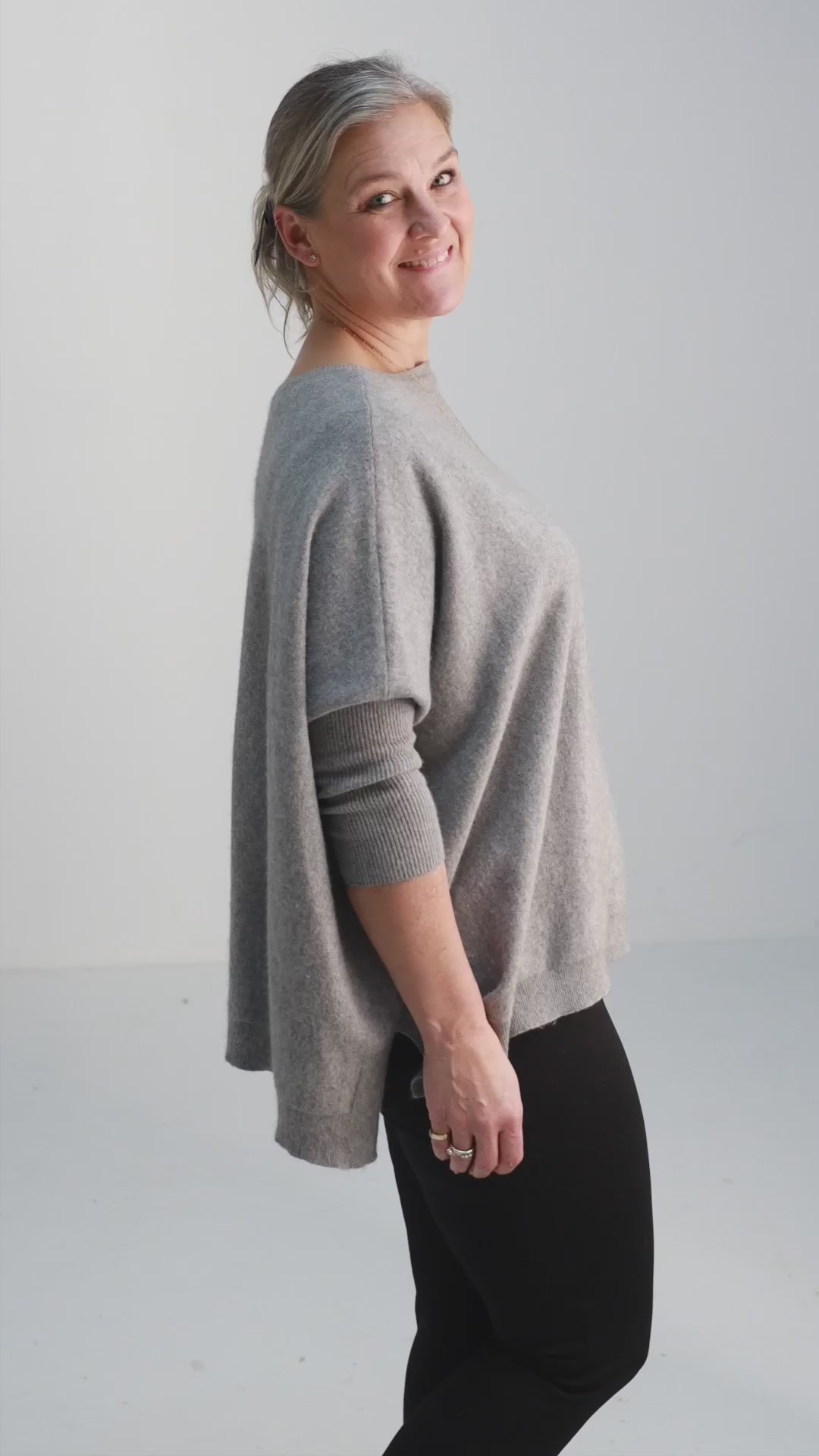 Video Light Grey Poncho Sweater Cashmere